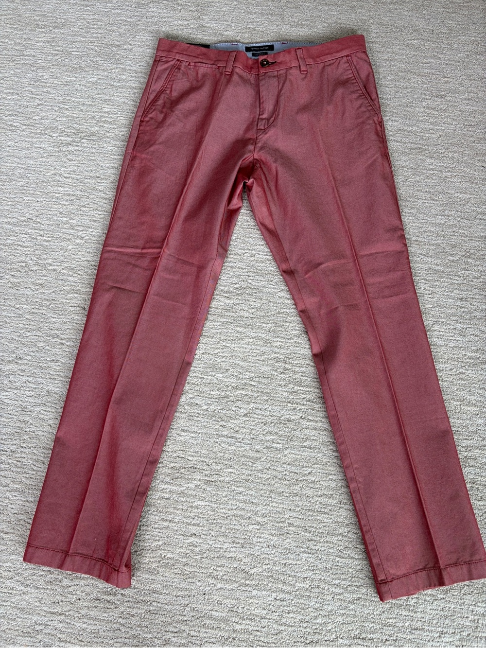 Tommy Hilfiger Men's Chino Pants in Dusty Rose